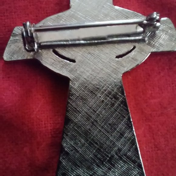 TBN Vintage Brooch Pin Unisex Silver Tone Pave Rhinestone Cross and Dove Perfec - Picture 2 of 4